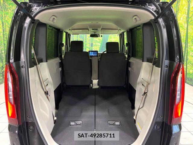Honda N BOX 2024-10 8336938-9