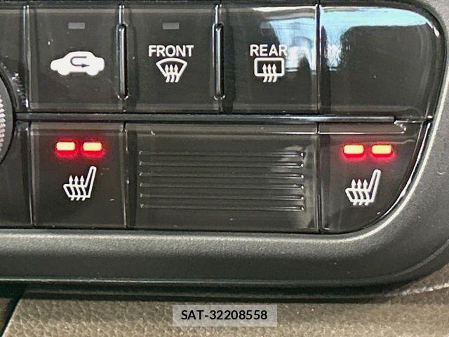 Honda N BOX 2022-02 8336952-5