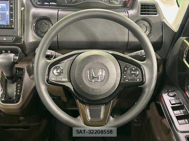 Honda N BOX 2022-02 8336952-7