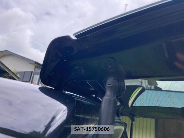 Honda N BOX 2016-01 8337004-10