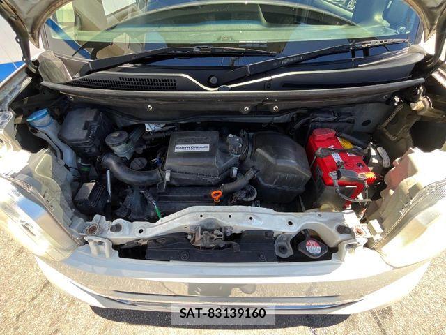 Honda N BOX 2016-12 8336984-17
