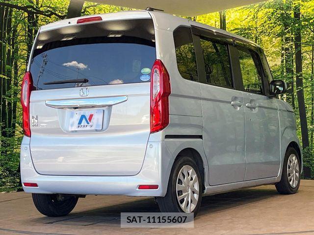 Honda N BOX 2017-10 8336986-16