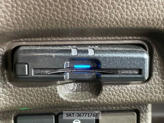 Honda N BOX 2023-06 8355088-6