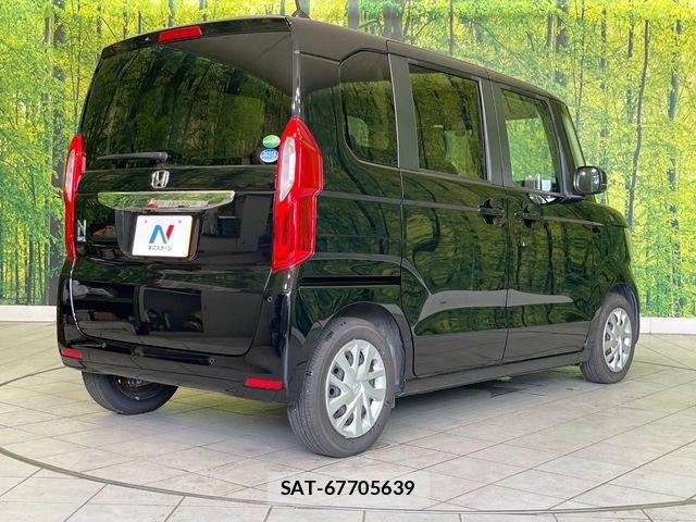 Honda N BOX 2021-03 8355099-16