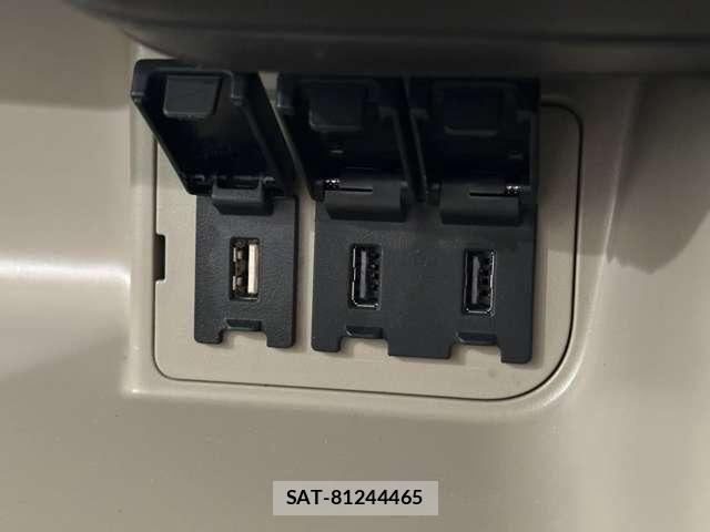 Honda N BOX 2019-07 8355098-23