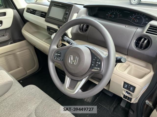 Honda N BOX 2018-05 8355115-11