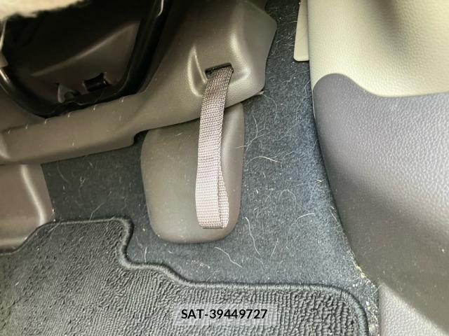 Honda N BOX 2018-05 8355115-24