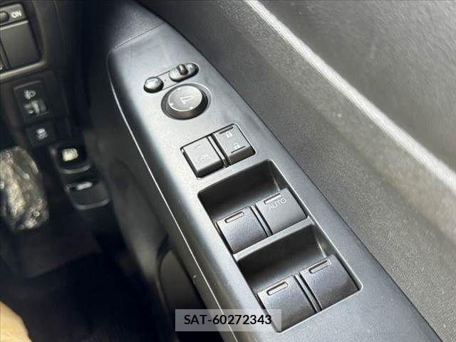 Honda N BOX 2017-04 8355111-25
