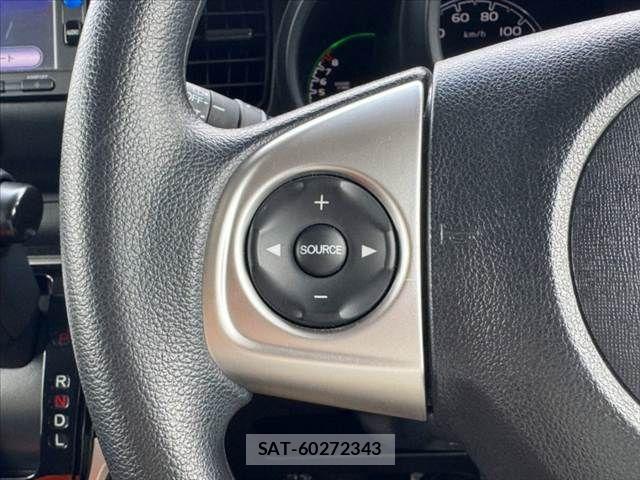 Honda N BOX 2017-04 8355111-29
