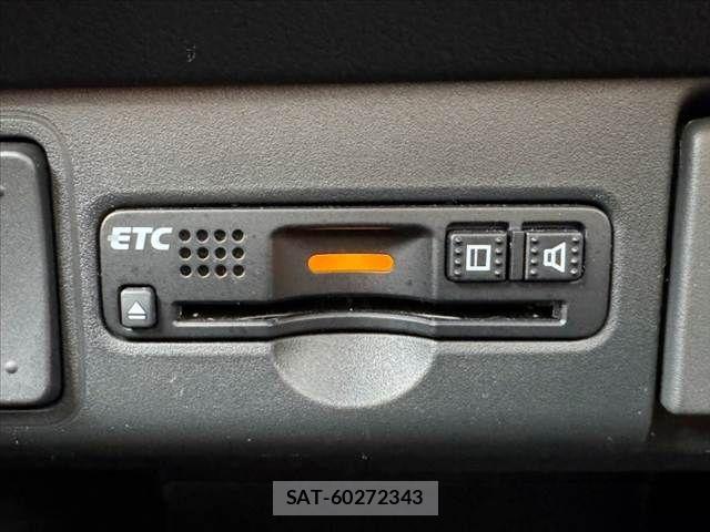 Honda N BOX 2017-04 8355111-5