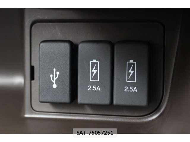 Honda N BOX 2023-09 8355087-8