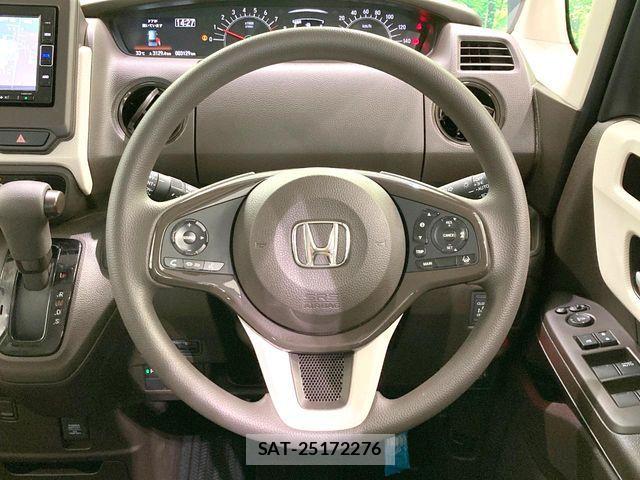 Honda N BOX 2022-06 8355091-11