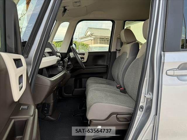 Honda N BOX 2022-07 8355112-17