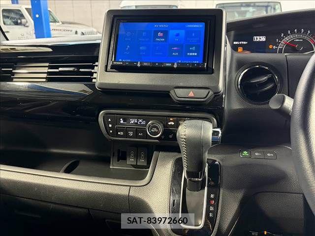 Honda N BOX 2021-06 8355092-28