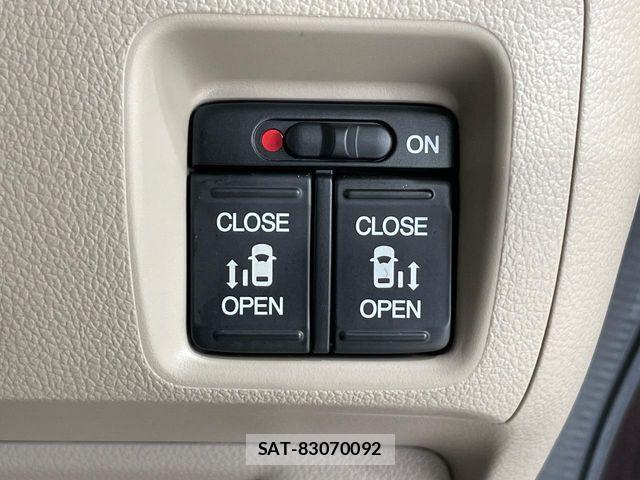 Honda N BOX 2015-06 8355108-4