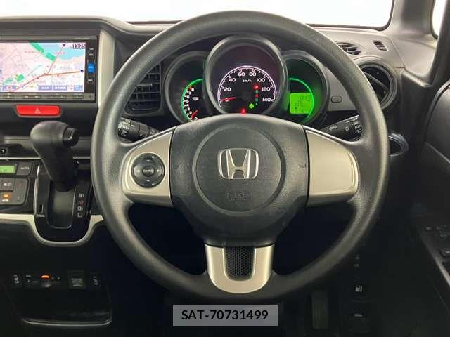 Honda N BOX 2017-06 8355113-13