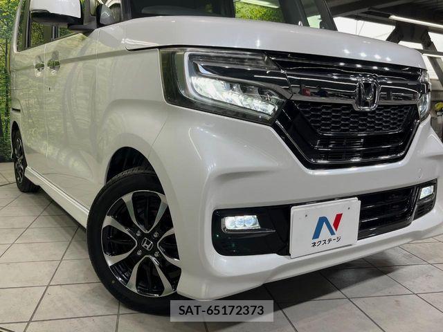 Honda N BOX 2018-06 8355096-13