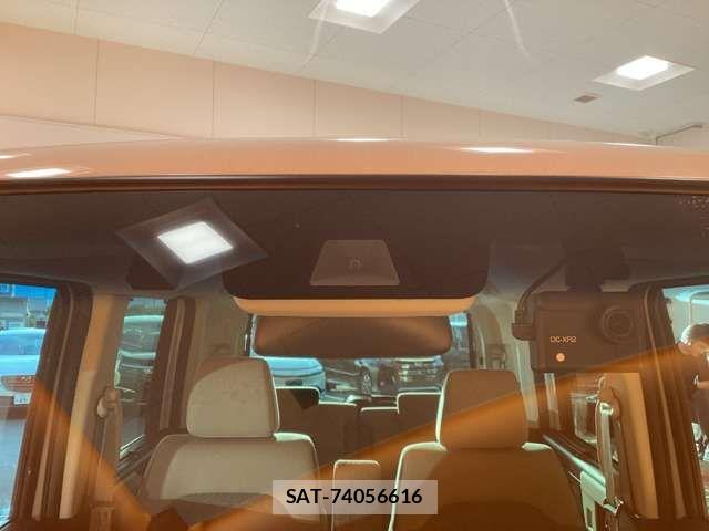 Honda N BOX 2023-04 8367343-13