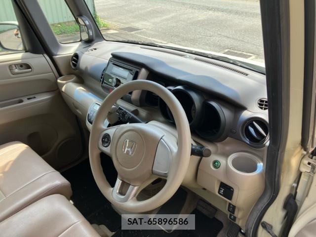 Honda N BOX 2013-03 8367472-13