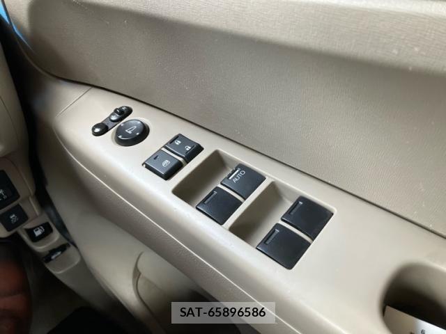 Honda N BOX 2013-03 8367472-17