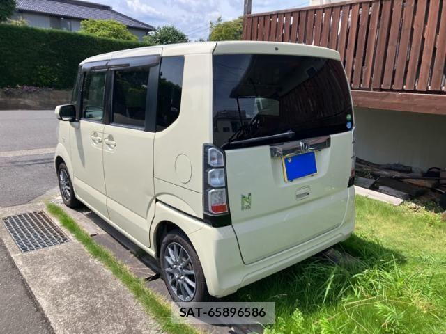 Honda N BOX 2013-03 8367472-5