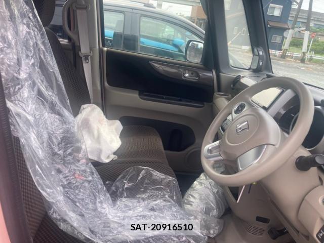Honda N BOX 2015-09 8367469-15