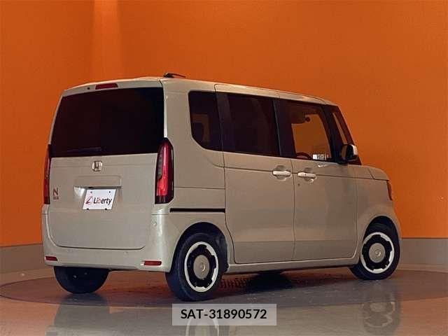 Honda N BOX 2023-10 8367317-17