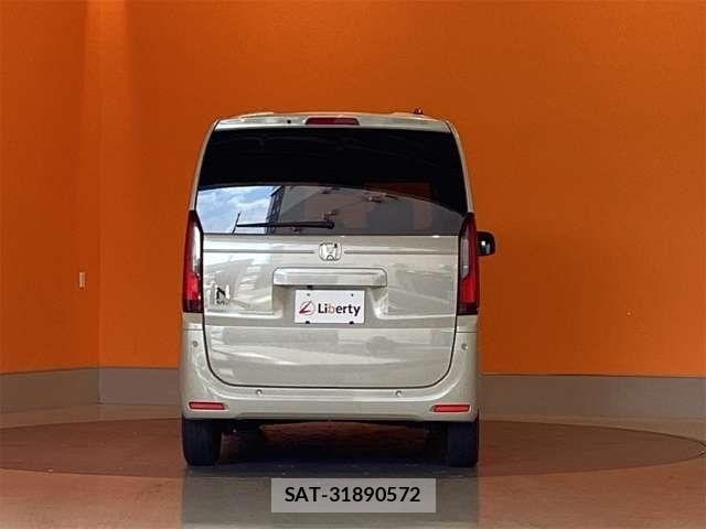 Honda N BOX 2023-10 8367317-18