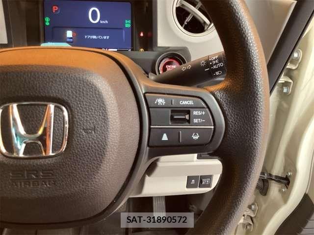 Honda N BOX 2023-10 8367317-8