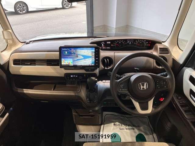 Honda N BOX 2021-08 8367364-1