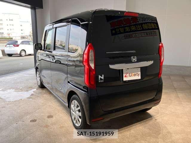 Honda N BOX 2021-08 8367364-19