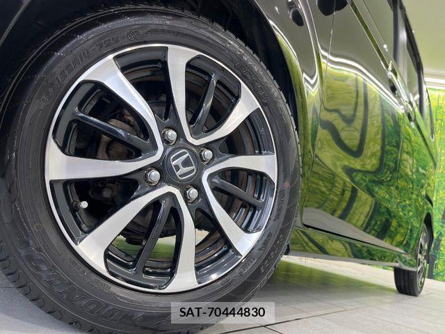 Honda N BOX 2017-12 8367382-12