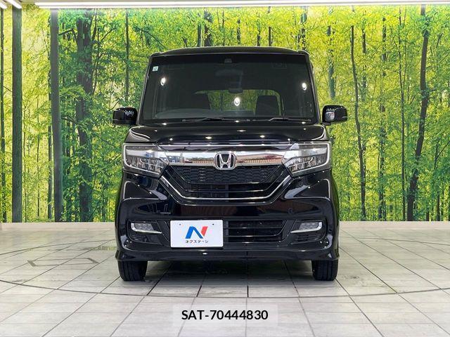 Honda N BOX 2017-12 8367382-13