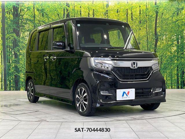 Honda N BOX 2017-12 8367382-15
