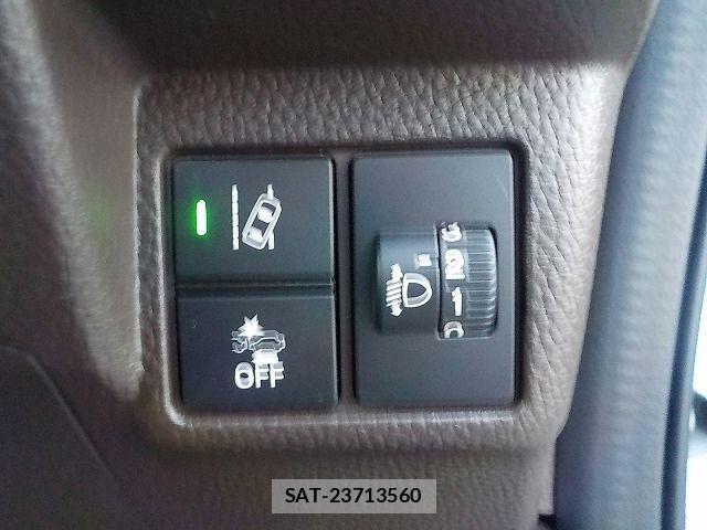 Honda N BOX 2021-04 8367417-13