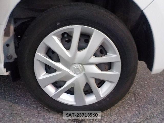 Honda N BOX 2021-04 8367417-27