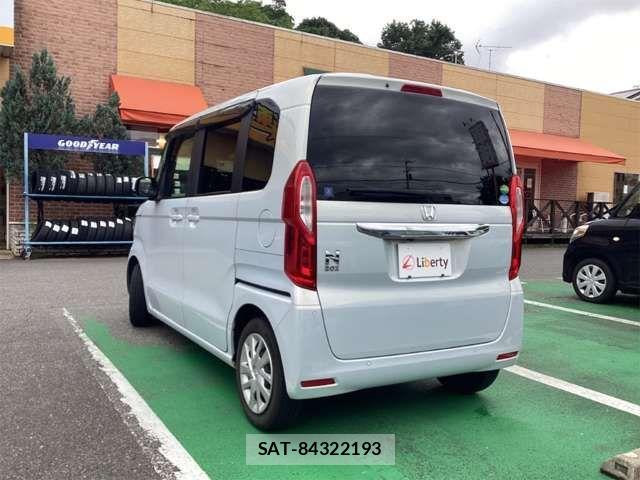 Honda N BOX 2021-02 8367362-11