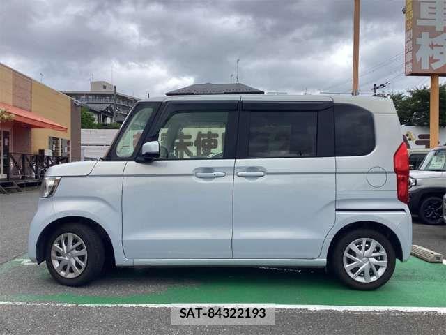 Honda N BOX 2021-02 8367362-13