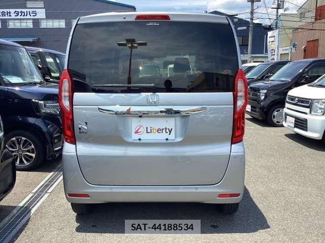 Honda N BOX 2022-01 8367368-9