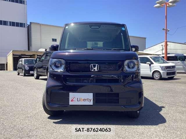 Honda N BOX 2024-03 8367363-4
