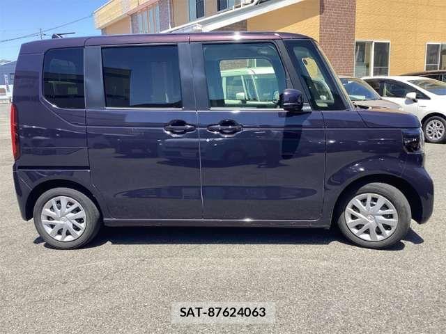 Honda N BOX 2024-03 8367363-6