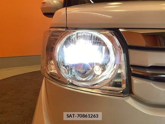 Honda N BOX 2017-06 8367397-18