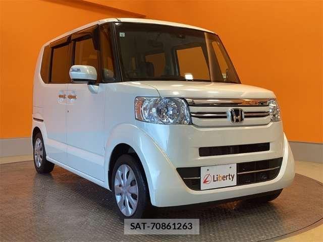 Honda N BOX 2017-06 8367397-8