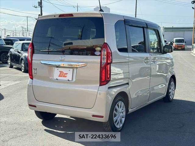 Honda N BOX 2017-09 8367424-14