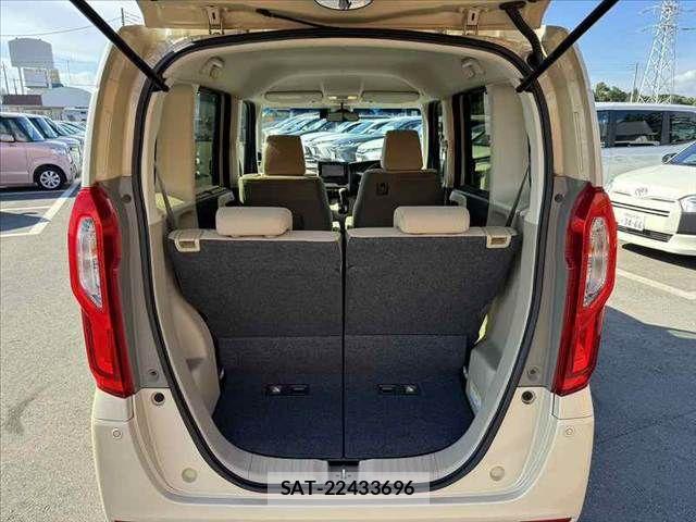 Honda N BOX 2017-09 8367424-18