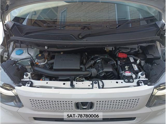 Honda N BOX 2024-05 8367380-17