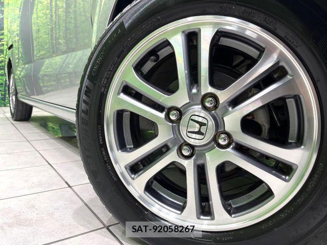 Honda N BOX 2013-10 8367457-12