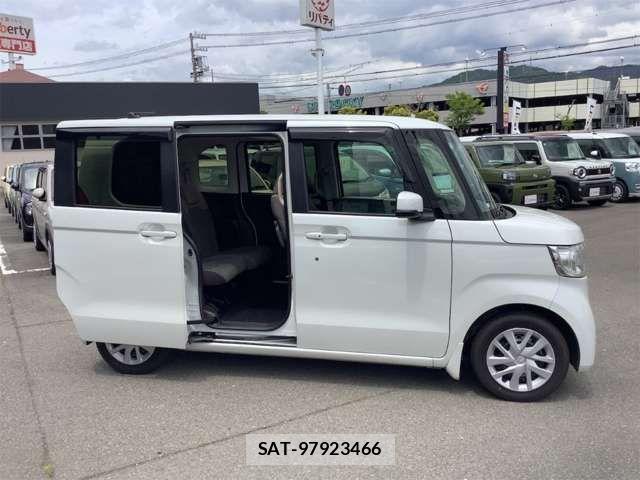 Honda N BOX 2022-09 8367324-13