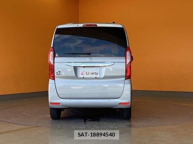 Honda N BOX 2022-12 8367350-10