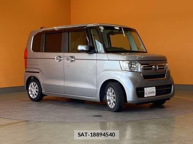Honda N BOX 2022-12 8367350-14